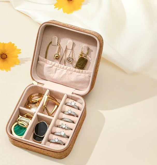 Petal & Cork Jewellery Organizer