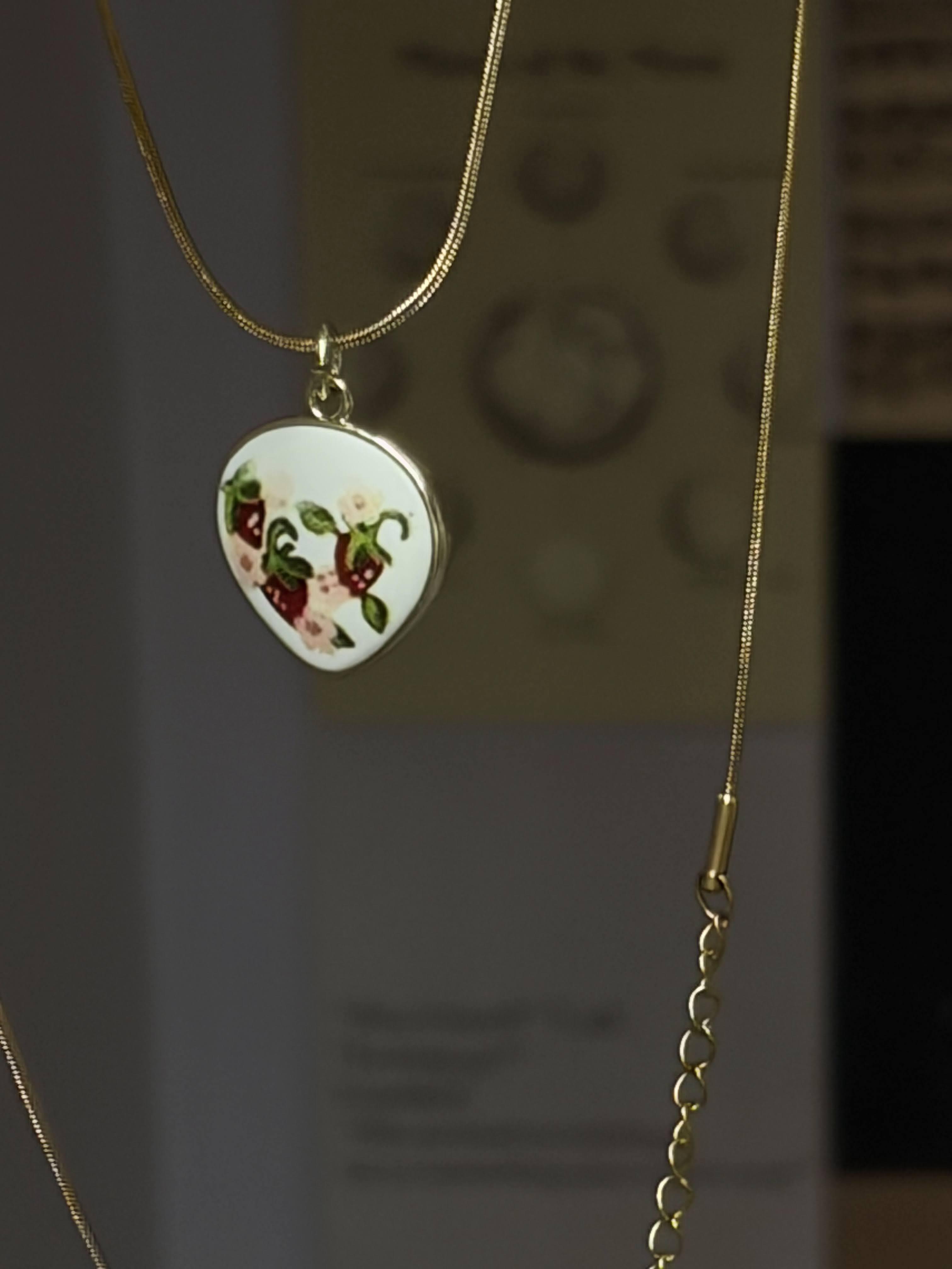 Tomato Bloom Pendant
