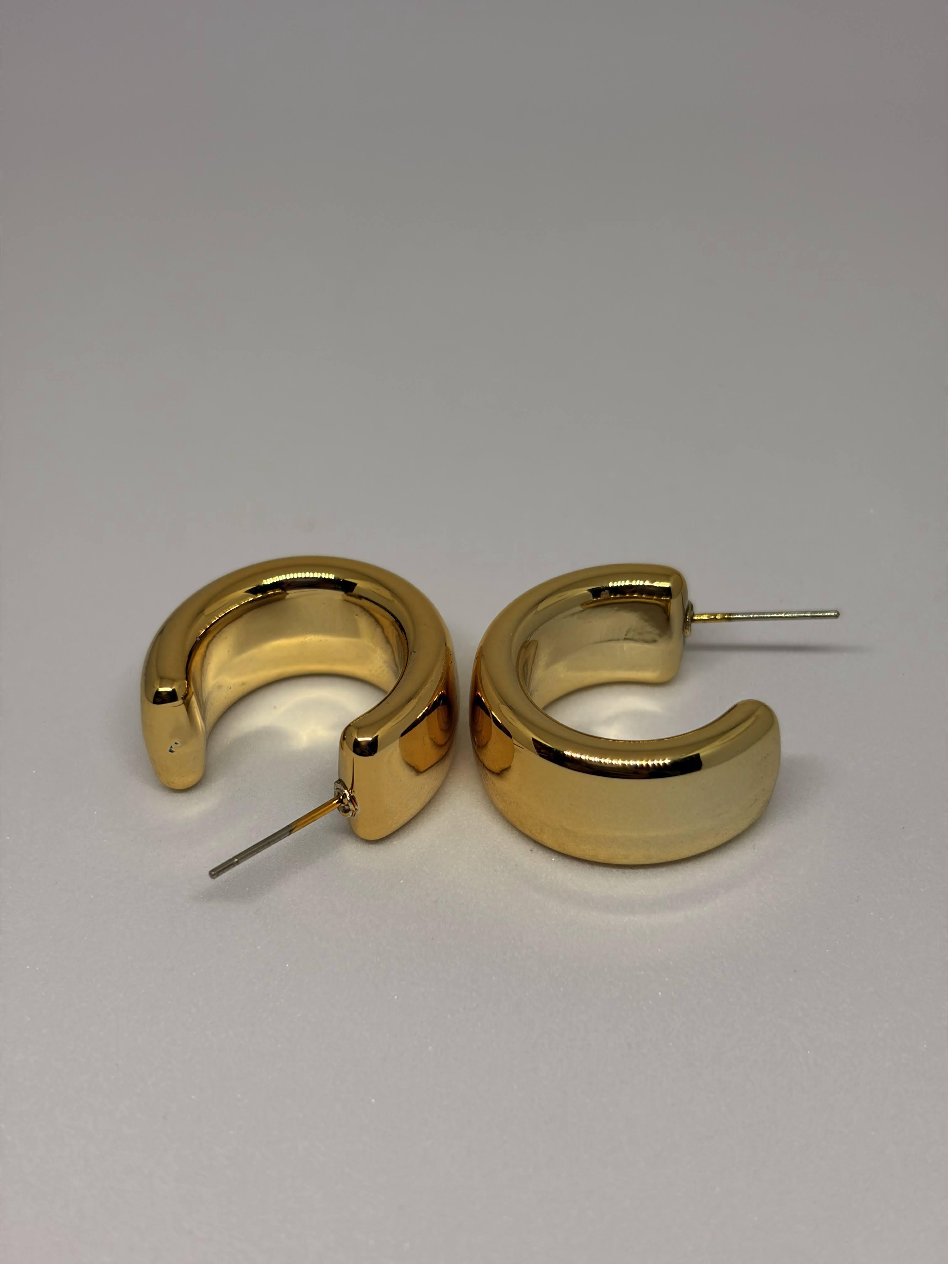 Classic Contour Hoops